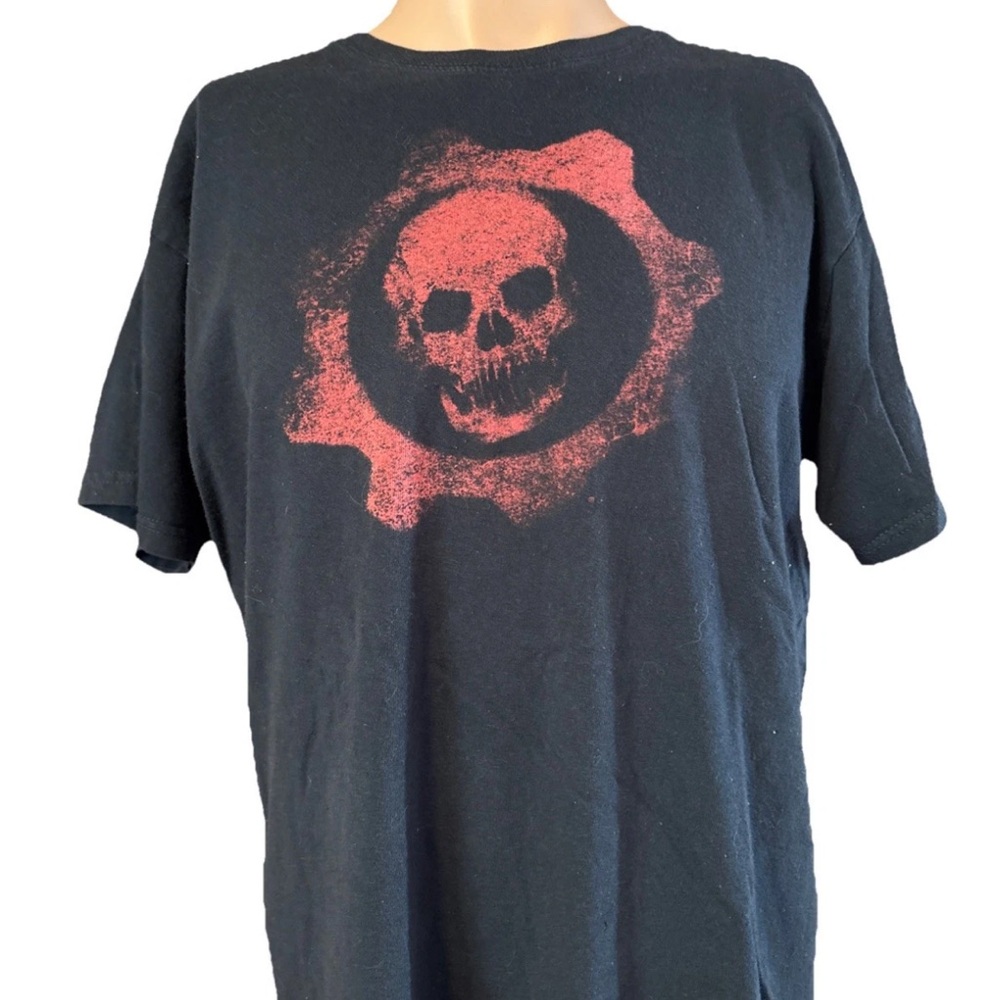2013 Gears Of War Judgement Black & Red Shirt Size Large Anvil Tag